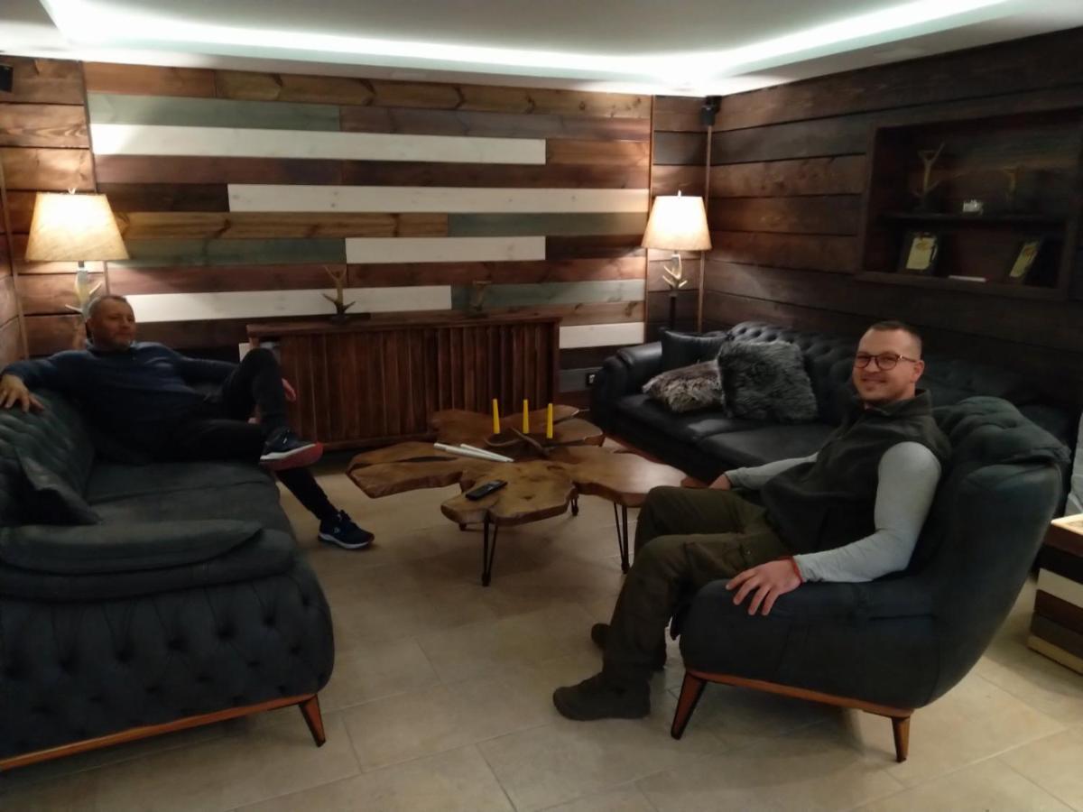 Algara Hut Hotell Panitsjisjte Eksteriør bilde
